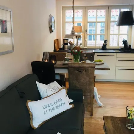 Duenenhuuske Inselhartje Mit Sauna Auf By Interhome 펜션