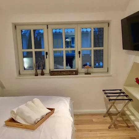 Holiday home Duenenhuuske Inselhartje Mit Sauna Auf By Interhome *
