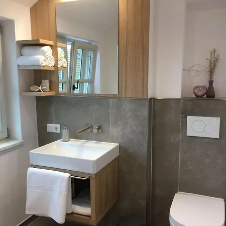Duenenhuuske Inselhartje Mit Sauna Auf By Interhome